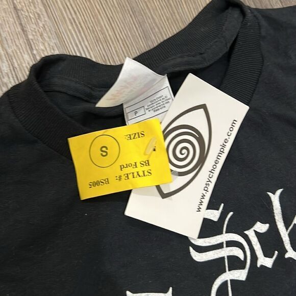 Vintage Ford Truck T-shirt - Picture 2 of 6